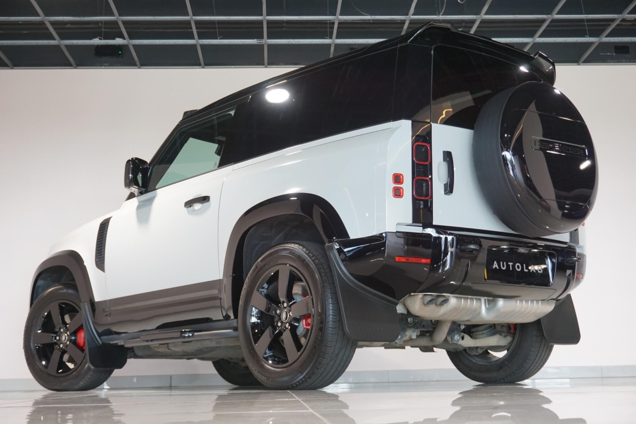 Land Rover Defender 90 3.0 D300 MHEV X-Dynamic HSE Hard Top SUV 3dr Diesel Auto 4WD SWB Euro 6 (s/s) (300 ps)